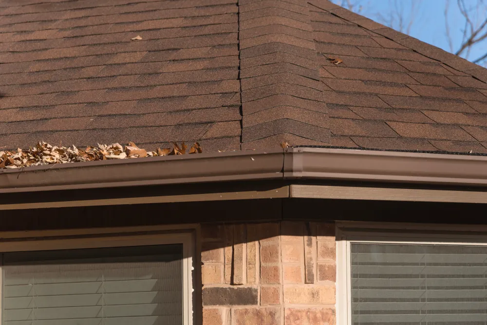 DIY Seamless Gutters vs. Professional Installation: What You Should Know